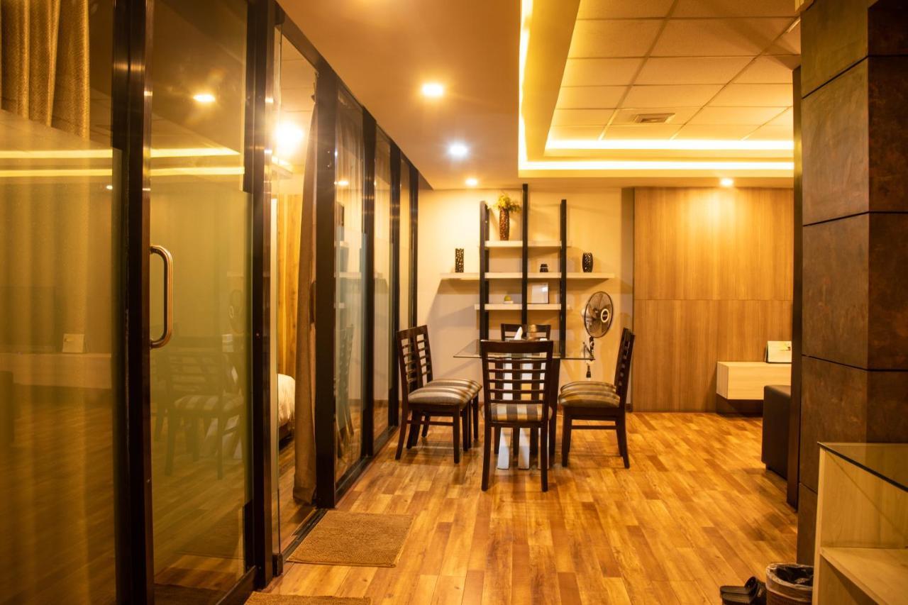 Classic Serviced Apartments Jawlakhel Exterior photo